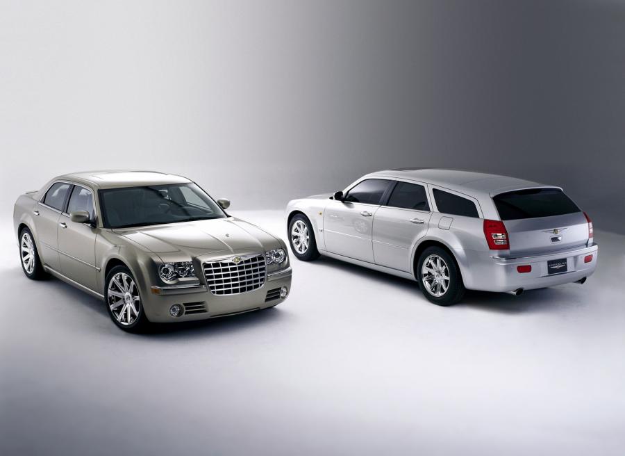  Chrysler 300C Touring Concept (LE) 2003 года  (фото 5 из 17)
